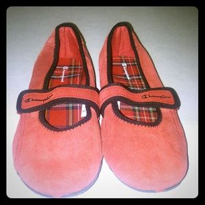 Comfy Red Champion Shoes Size 9 Womens